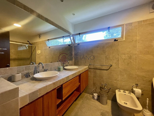 Imagen 17 de 30 de Rincon Del Indio Moderna Casa - Punta Del Este Rincón Del Indio