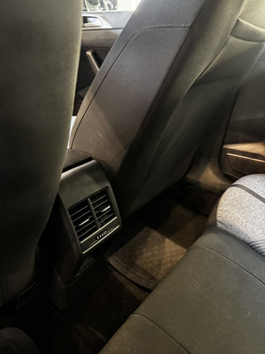 Volkswagen Nivus Nivus Comfortline 1.0 200 TSI Flex Aut.
