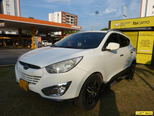 Hyundai Tucson Limited At 2.4cc 2013