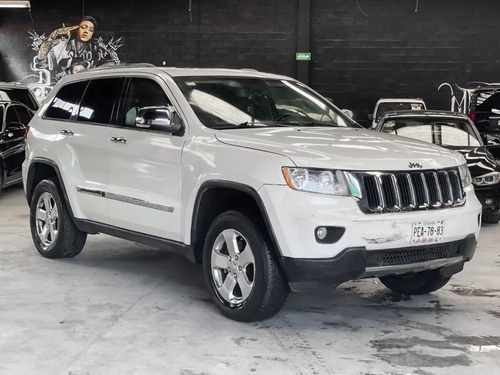 Jeep Grand Cherokee 4.7 Limited V8 4x2 Mt