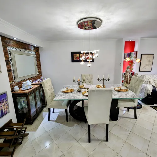 Apartamento En Venta En Los Balsos. Cod V12282