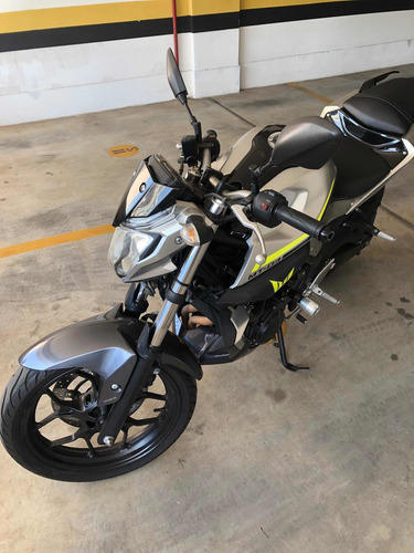 Imagem 2 de 7 de Yamaha Mt-03