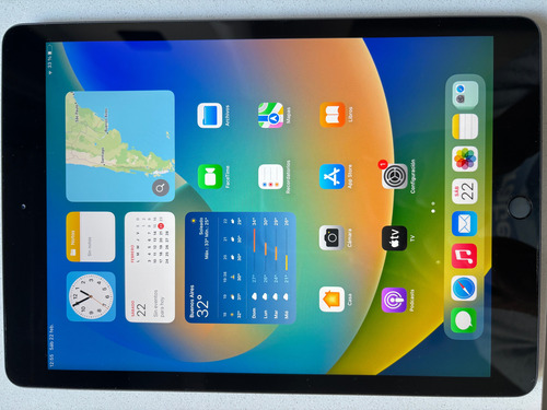 Ipad. 10.2 8va Generación. Apple. Usado. Con Funda Y Teclado Gris Oscuro (Usado)