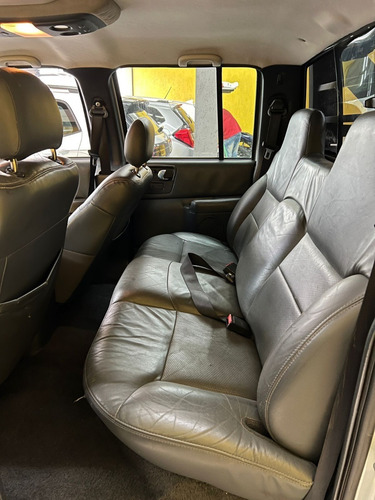 Imagem 9 de 12 de Chevrolet S10 2011 2.8 Executive Cab. Dupla 4x4 4p