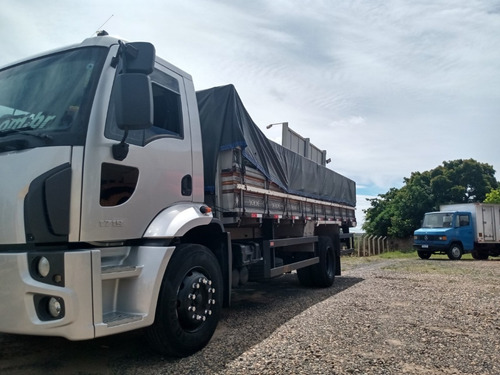 Ford Cargo 1719 Ano: 2013/2013 Carroceria Graneleira