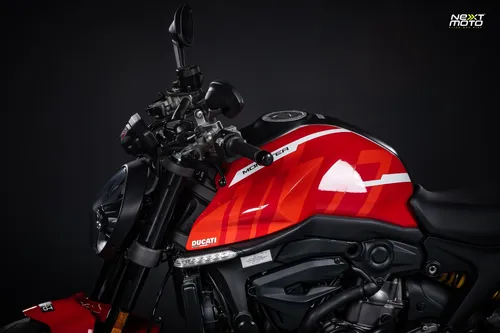 Ducati Monster 937