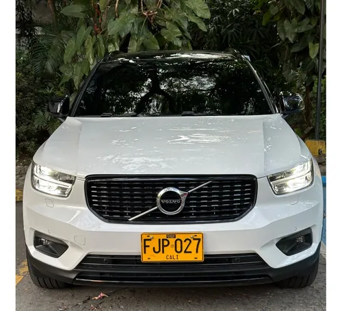 Volvo XC40 2.0 T5 Awd R-design