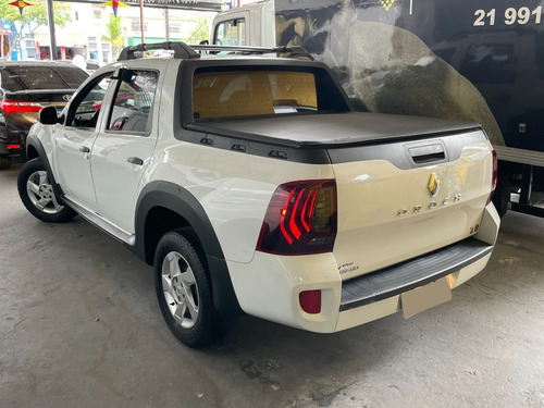 Imagem 4 de 13 de Renault Oroch 1.6 Flex Completa 2020 Autos Rr