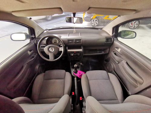 Volkswagen Fox 1.0 Vht Route Total Flex 5p