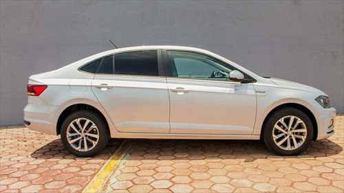 Imagen 2 de 12 de Volkswagen Virtus Comfortline L4 1.6l 110hp Fwd Abs Ba 2020
