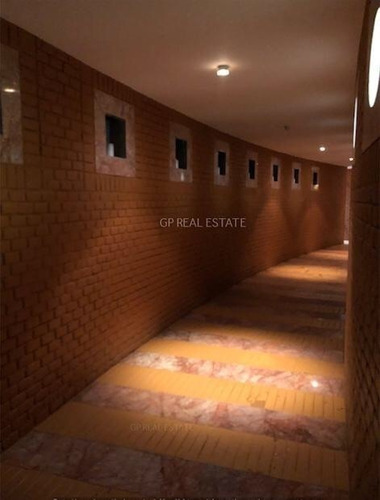 Bosques De Las Lomas De Arq. De Renombre. Casa Con Terrazas