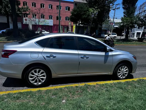 Nissan Sentra 1.8 Sense Cvt