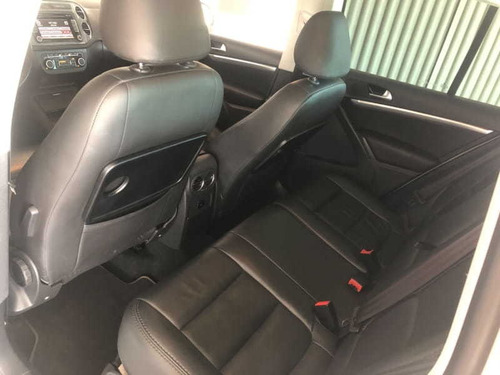 Volkswagen - Tiguan 2.0 Tsi 2012