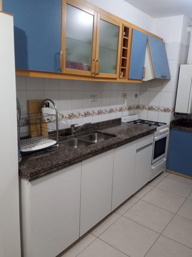 Venta Departamento 2 Dormitorios Patio Pringles 630