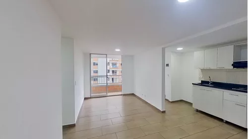 Venta De Apartamento En Sabaneta En Aires Del Bosque, Cerca A Ceipa Y Aves Maria