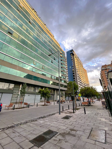 Oficina A Pasos De Metro Los Leones, 48 M2