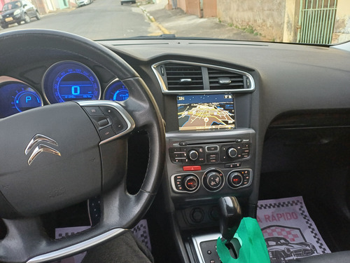 Citroën C4 Lounge 1.6 Thp Exclusive Flex Aut. 4p