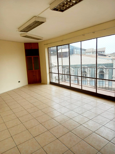 Departamento Centro Financiero, Habitacional / Oficinas