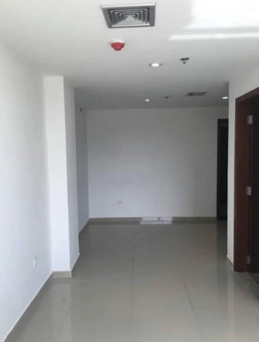 Imagen 8 de 11 de Oficina En Alquiler En El Centro Comercial Concepto La Granja Naguanagua Carabobo