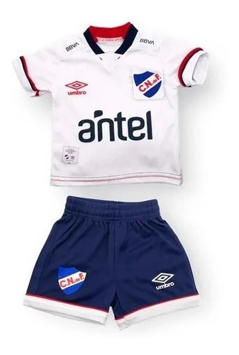 Imagen 2 de 7 de Camiseta Nacional Umbro Oficial Set Niño - Auge