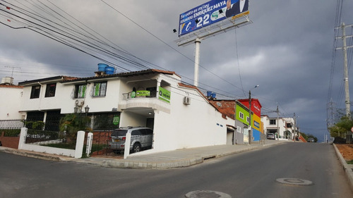 Se Vende Casa Comercial Cañaveral