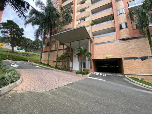 Apartamento En Venta En El Poblado, La Calera. Cod V12467