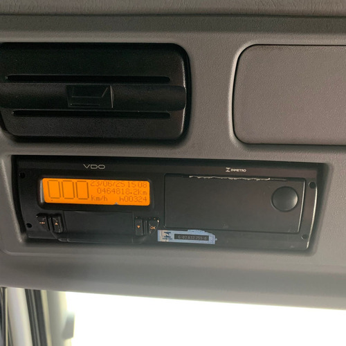 Mb Axor 2041 Ano 2021 Toco 4x2 Cabinado Único Dono Financia