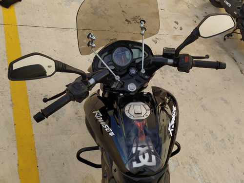 Rouser Ns 200