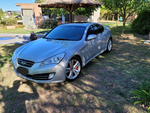 Hyundai Genesis 3.8 Coupe 300cv 6at