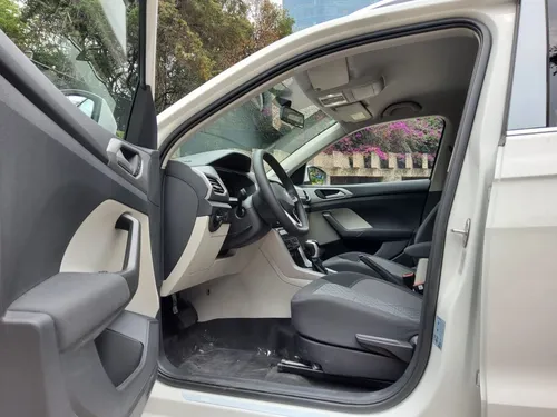 Volkswagen Taigun 1.0 Tsi Comfortline At