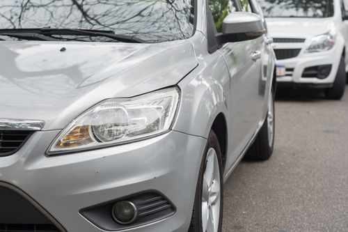 Ford Focus Hatch Glx 1.6 8v (flex)