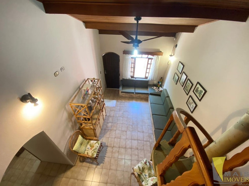 Imagem 19 de 30 de Boa Casa Com 5 Quartos - Silop - Centro - 35294