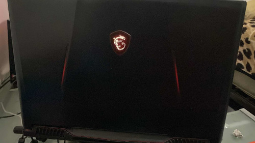 Laptop Msi Gl63 85c (Usado)