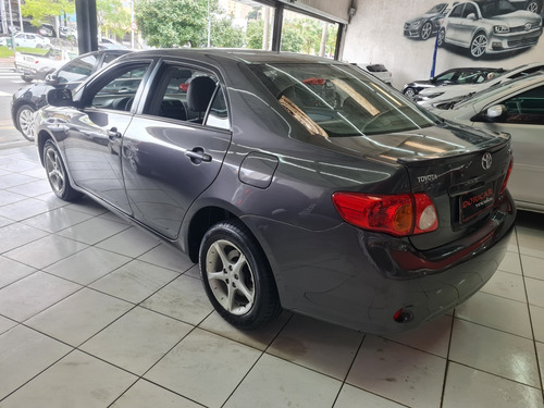 Toyota Corolla 1.8 16v Xli Flex Aut. 4p