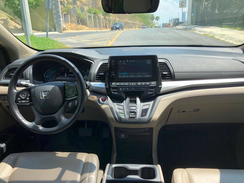 Imagen 8 de 15 de Honda Odyssey Touring