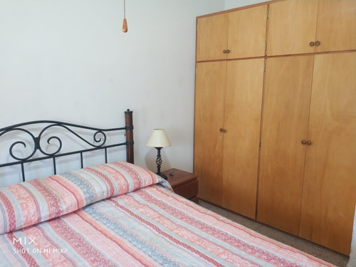 Imagen 17 de 20 de Excepcional! Chalet 3 Dormitorios Y Demás En Excelente Condiciones