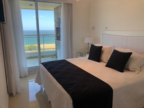 Imagen 11 de 24 de Apartamento En Venta De 3 Dormitorios En Playa Mansa (ref: Lij-5136)