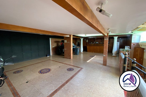 Casa En Los Castores, San Antonio De Los Altos.