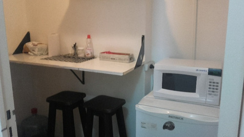 Imagen 9 de 12 de Planta Dividida En Boxes