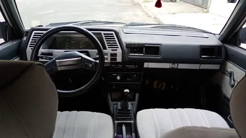 Nissan Tsuru 1988