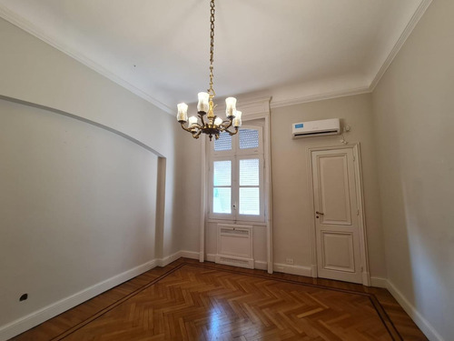 Imagen 13 de 30 de En Alquiler. Excelente Piso Estilo Francés. Recoleta