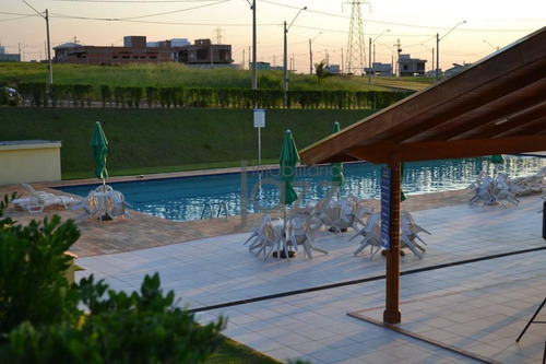 Aconchegante Casa Térrea No Condomínio Terras Do Cancioneiro, Em Paulinia - Ca7082