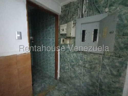 Ls Vende Local Comercial Centro Plaza Los Palos Grandes