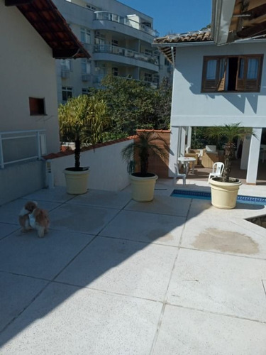 Imagem 8 de 23 de Casa Com 3 Dormitórios À Venda, 350 M² Por R$ 1.600.000,00 - Itaipu - Niterói/rj - Ca1165