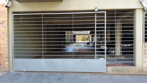 Imagen 5 de 6 de Dueña Directa Vende Amplia Cochera Cubierta San Isidro - Planta Baja - Portón C/control Remoto - Gran Radio De Giro - Cámaras Vigilancia C/ App Celular