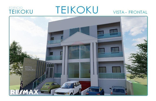 Imagen 1 de 14 de Vendo Departamento En El Edificio Teikoku: 1 Cuarto Y 1 Baño