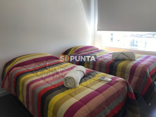 Imagen 10 de 15 de Apartamento En Alquiler