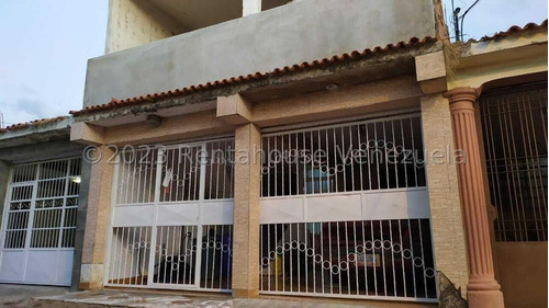 Casa Venta Los Caobos  Valencia Carabobo Leida Falcon  Lf23-24912