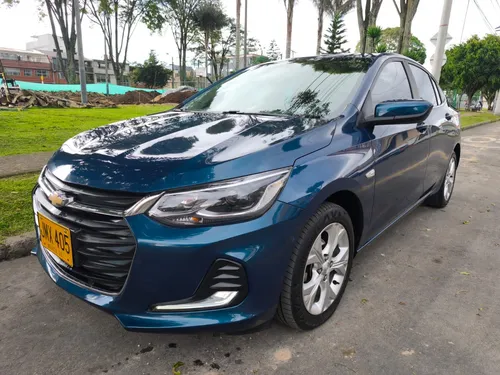 Chevrolet Onix 1.0T Premier Sedan At