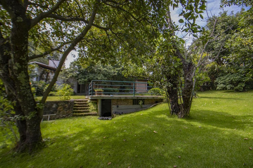 Casa En Santa Maria Ahuatitlan